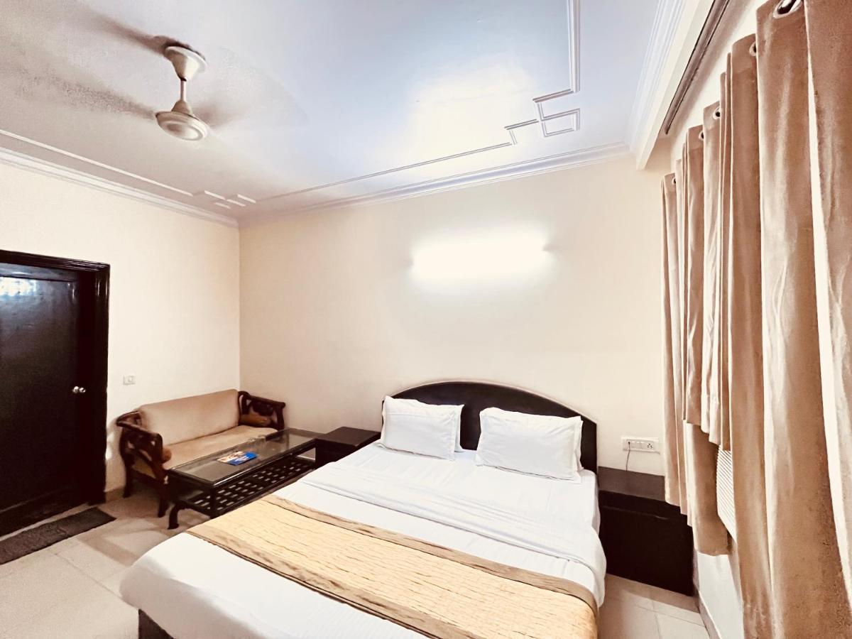 Ashoka Hotel Karol Bagh Delhi Νέο Δελχί Εξωτερικό φωτογραφία