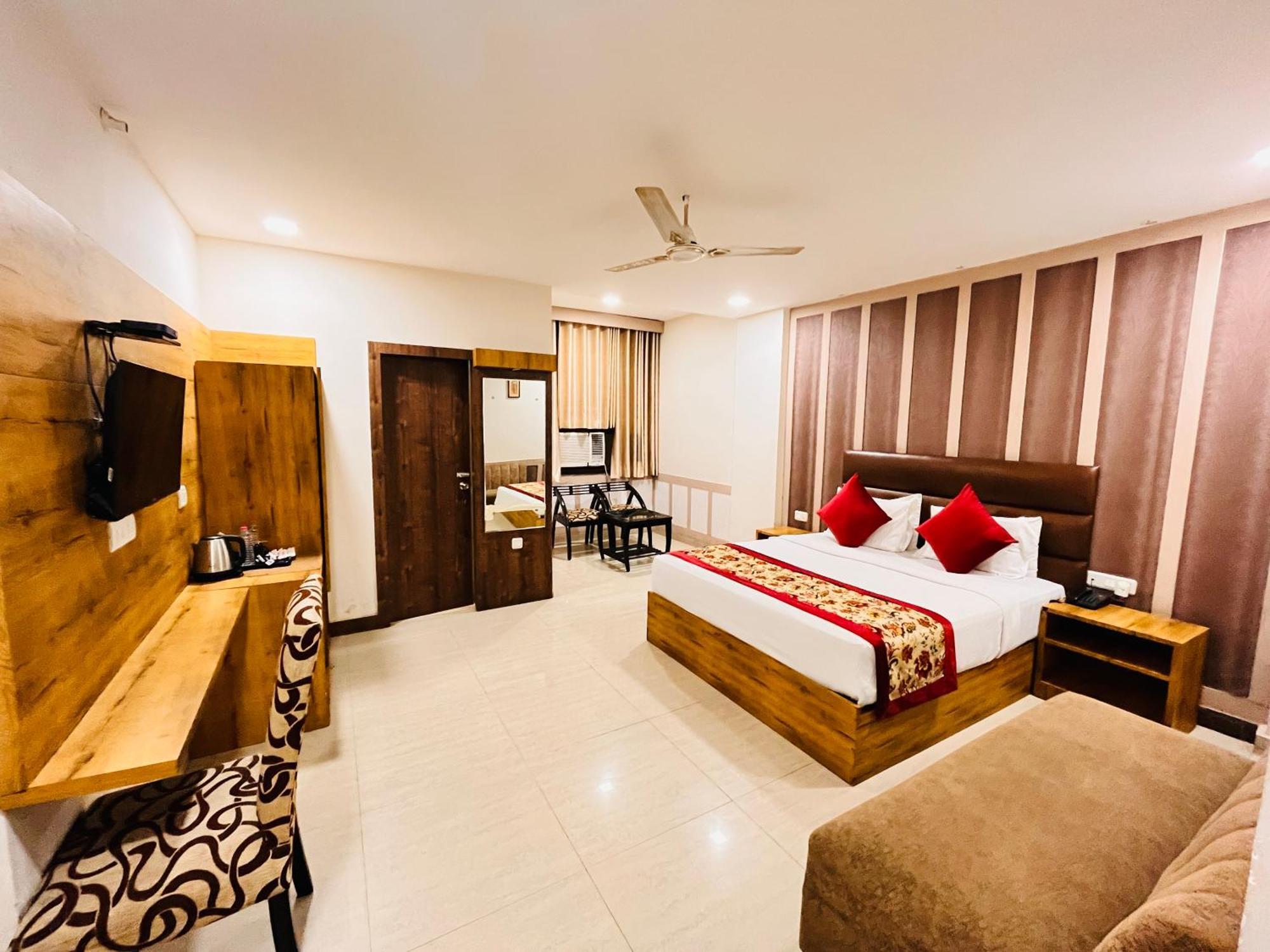 Ashoka Hotel Karol Bagh Delhi Νέο Δελχί Εξωτερικό φωτογραφία