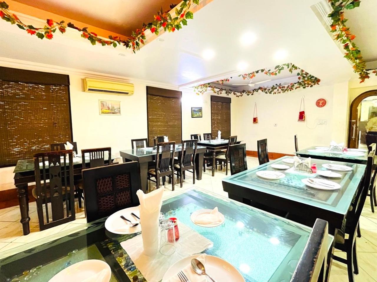 Ashoka Hotel Karol Bagh Delhi Νέο Δελχί Εξωτερικό φωτογραφία
